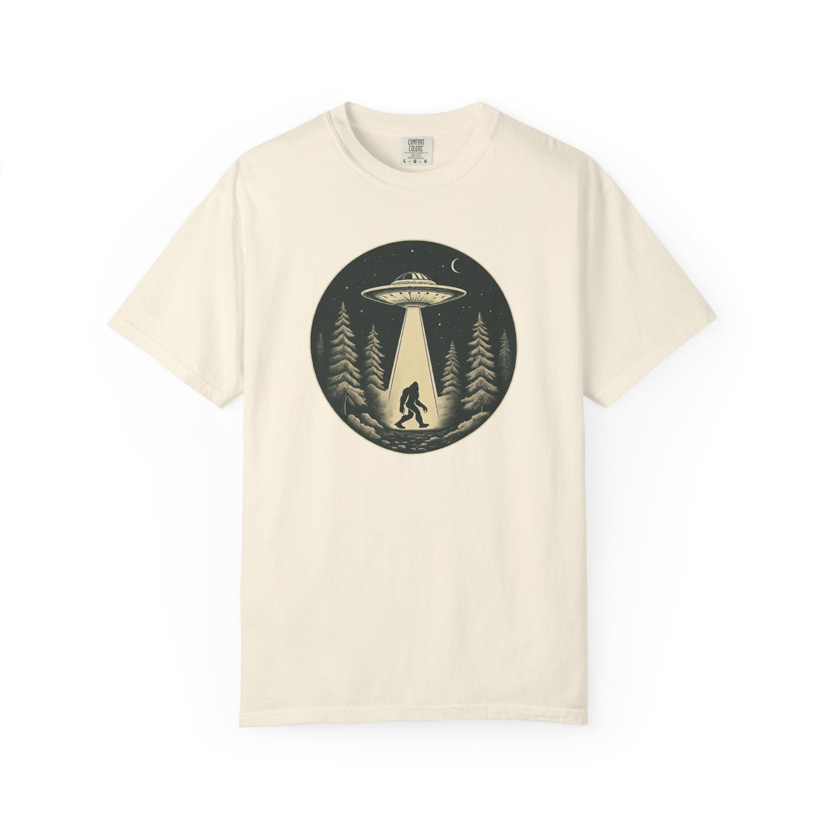 Vintage Bigfoot UFO Abduction Classic T-Shirt