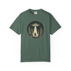 Vintage Bigfoot UFO Abduction Classic T-Shirt
